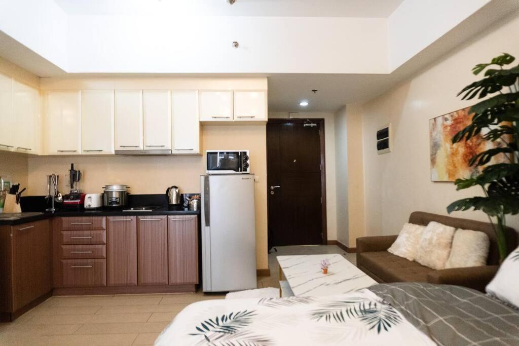 A2J Luxury Venice Studio Suite Near Bgc Malls Manila Exterior foto